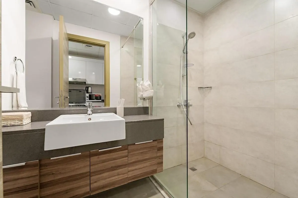 First Class Studio Cozy & Stylish Dubai