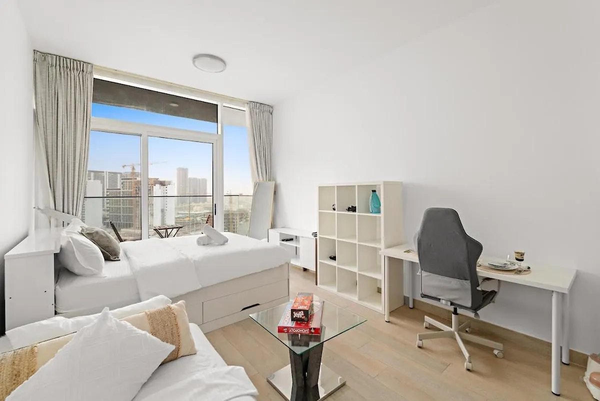 Daire First Class Studio Cozy & Stylish Dubai